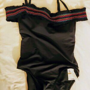 Nwt bleu bathingsuit Sz 12
